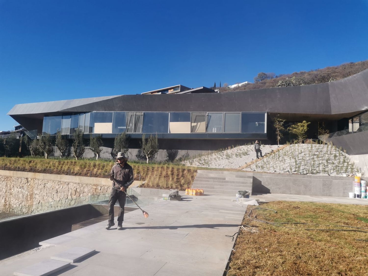 Casa residencial renovada en la región